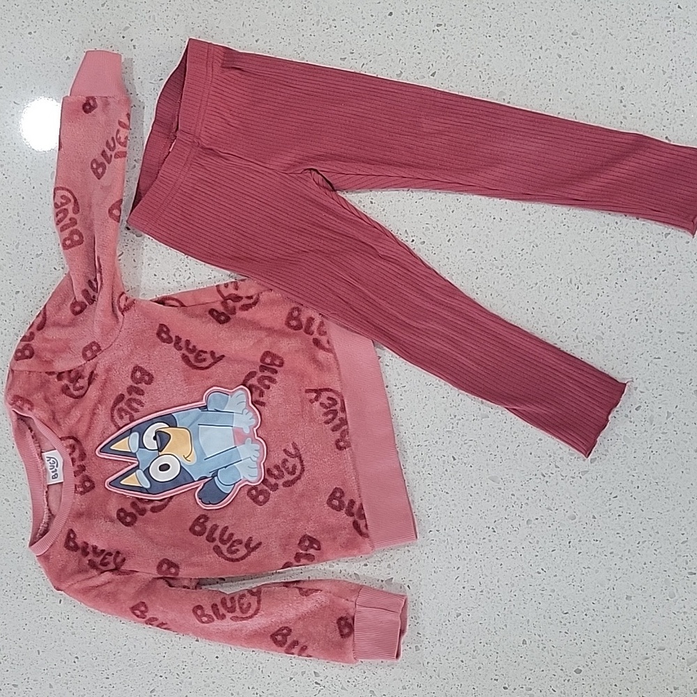 Bluey Toddler Woobie Pullover Ribbed Bottom Set 5T